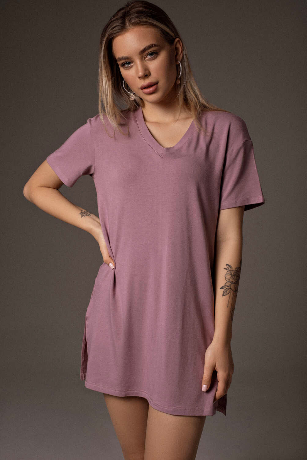 подовжена жіноча футболка рожева [171 см]