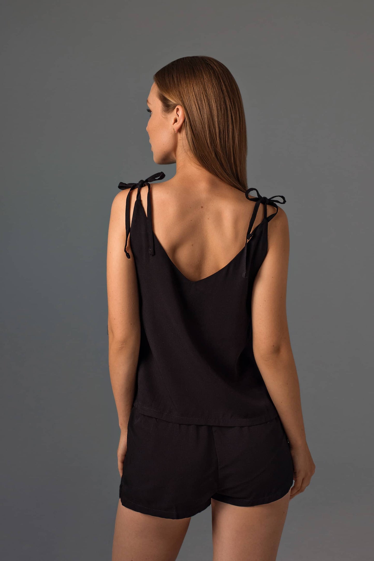 чорна жіночі піжама на літо від українського бренду