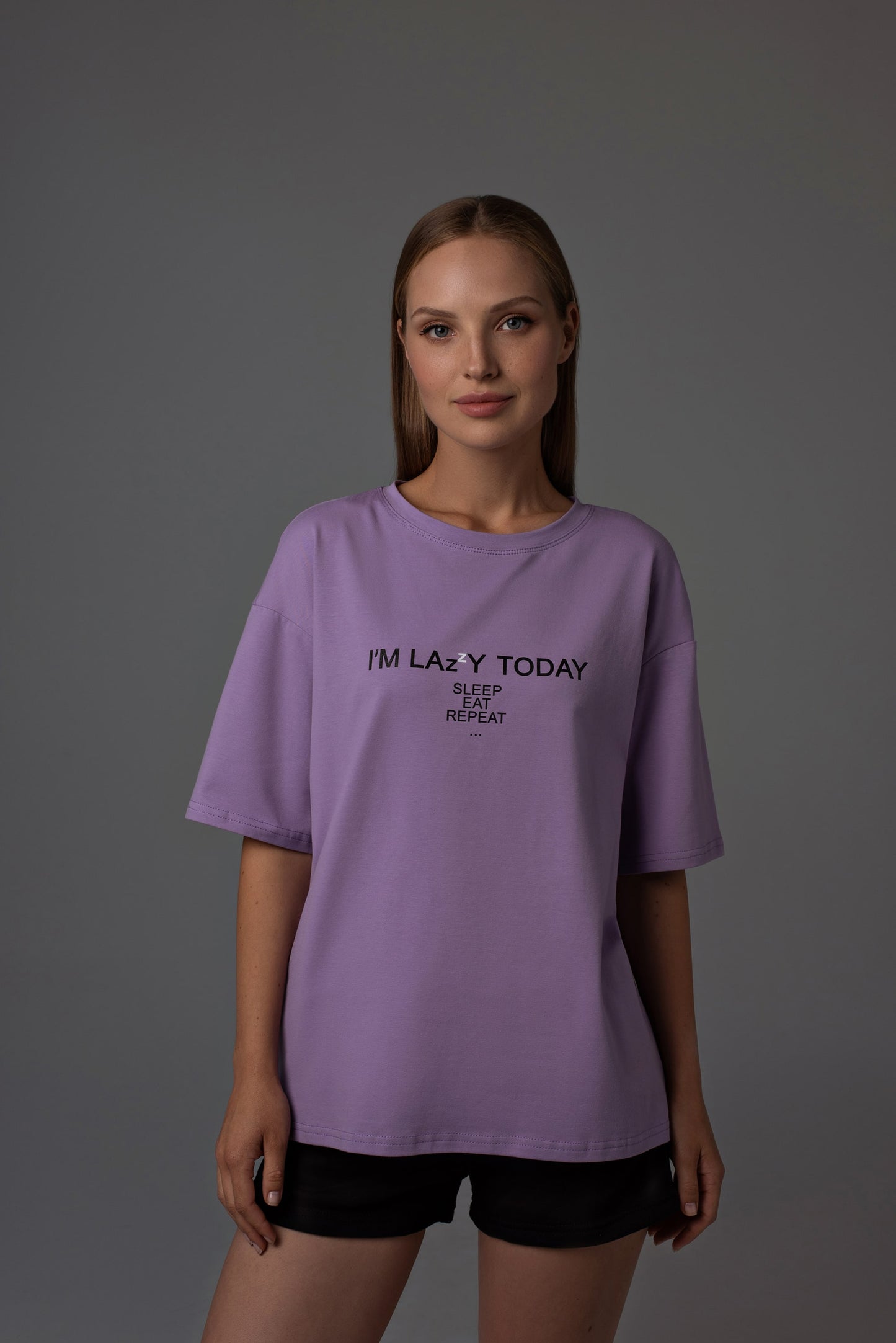 купити футболку жіночу лавандового кольору